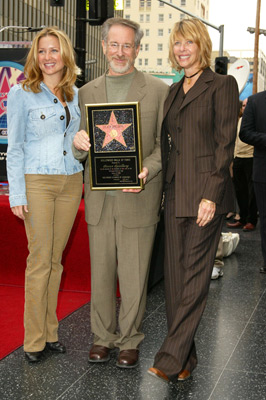 Steven Spielberg, Kate Capshaw and Jessica Capshaw