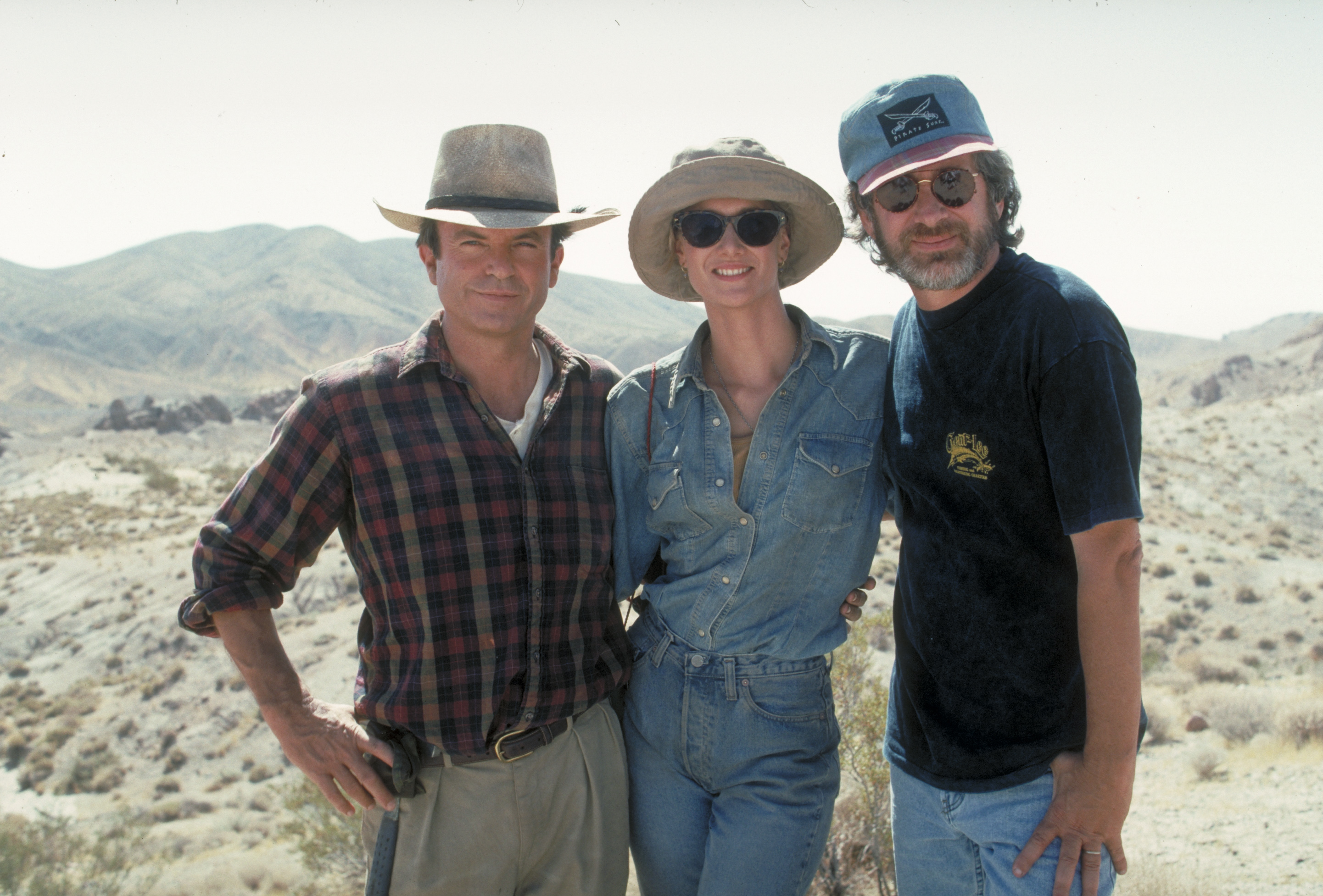 Still of Steven Spielberg, Laura Dern and Sam Neill in Juros periodo parkas (1993)