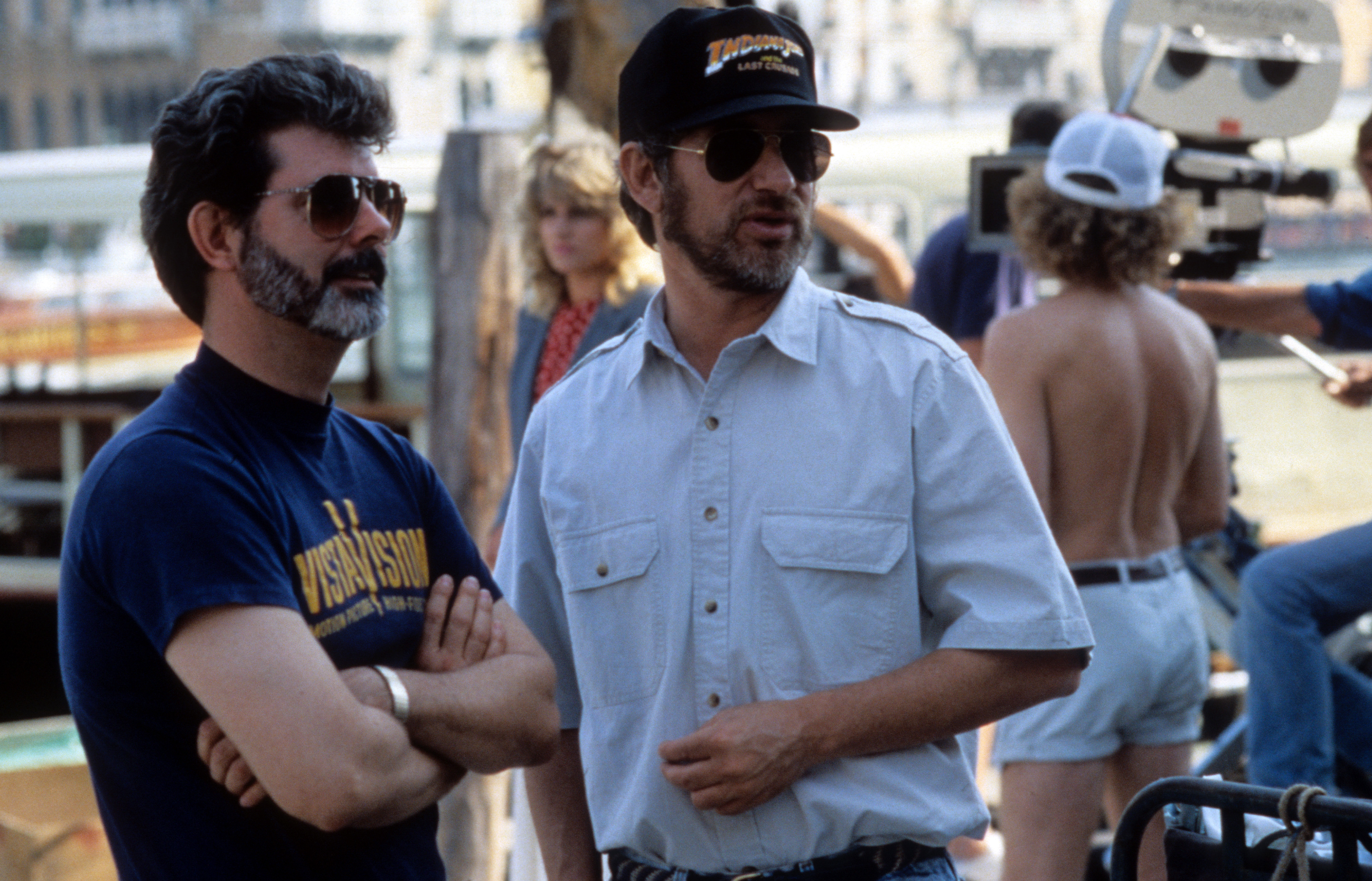 Still of George Lucas and Steven Spielberg in Indiana Dzounsas ir paskutinis kryziaus zygis (1989)