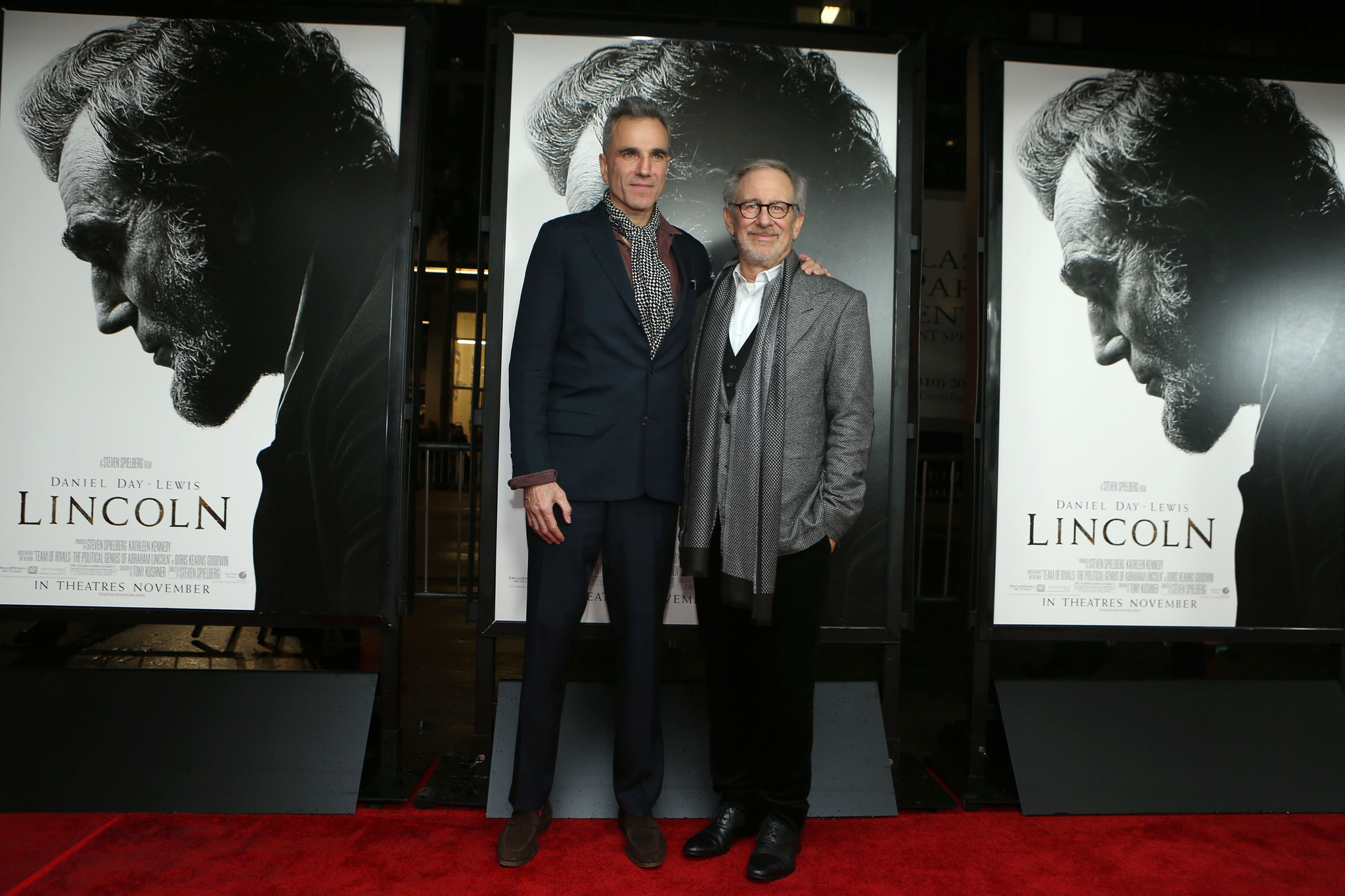 Steven Spielberg and Daniel Day-Lewis at event of Linkolnas (2012)