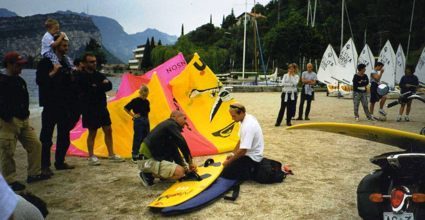 1999 Robby & Matteo Bof introducing KiteSurfing to the Garda Lake....Italy