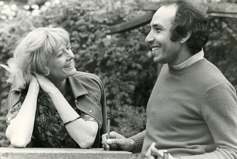 Capping an outdoor photo session with Vanessa in London in 1978