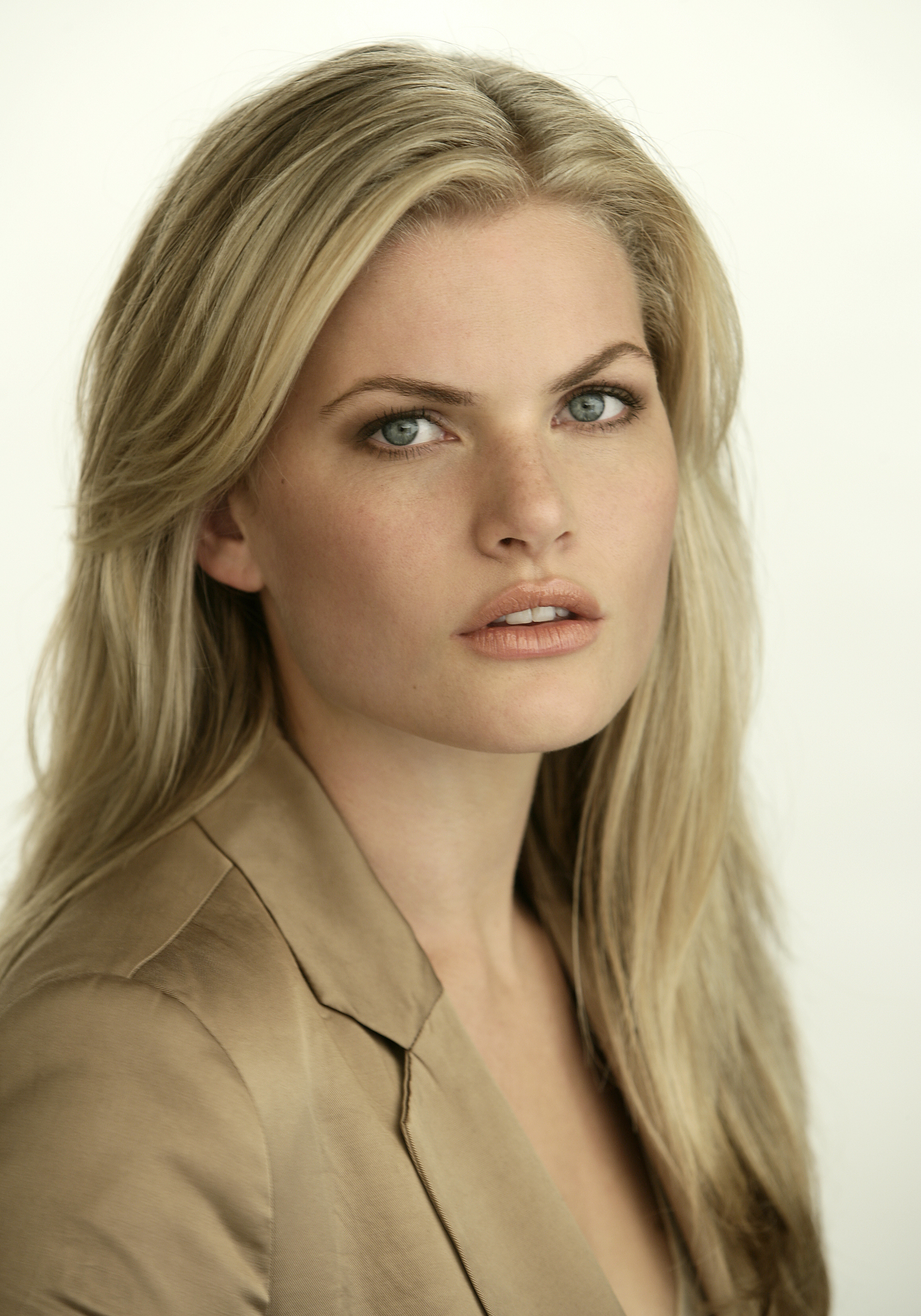 Bonnie Sveen