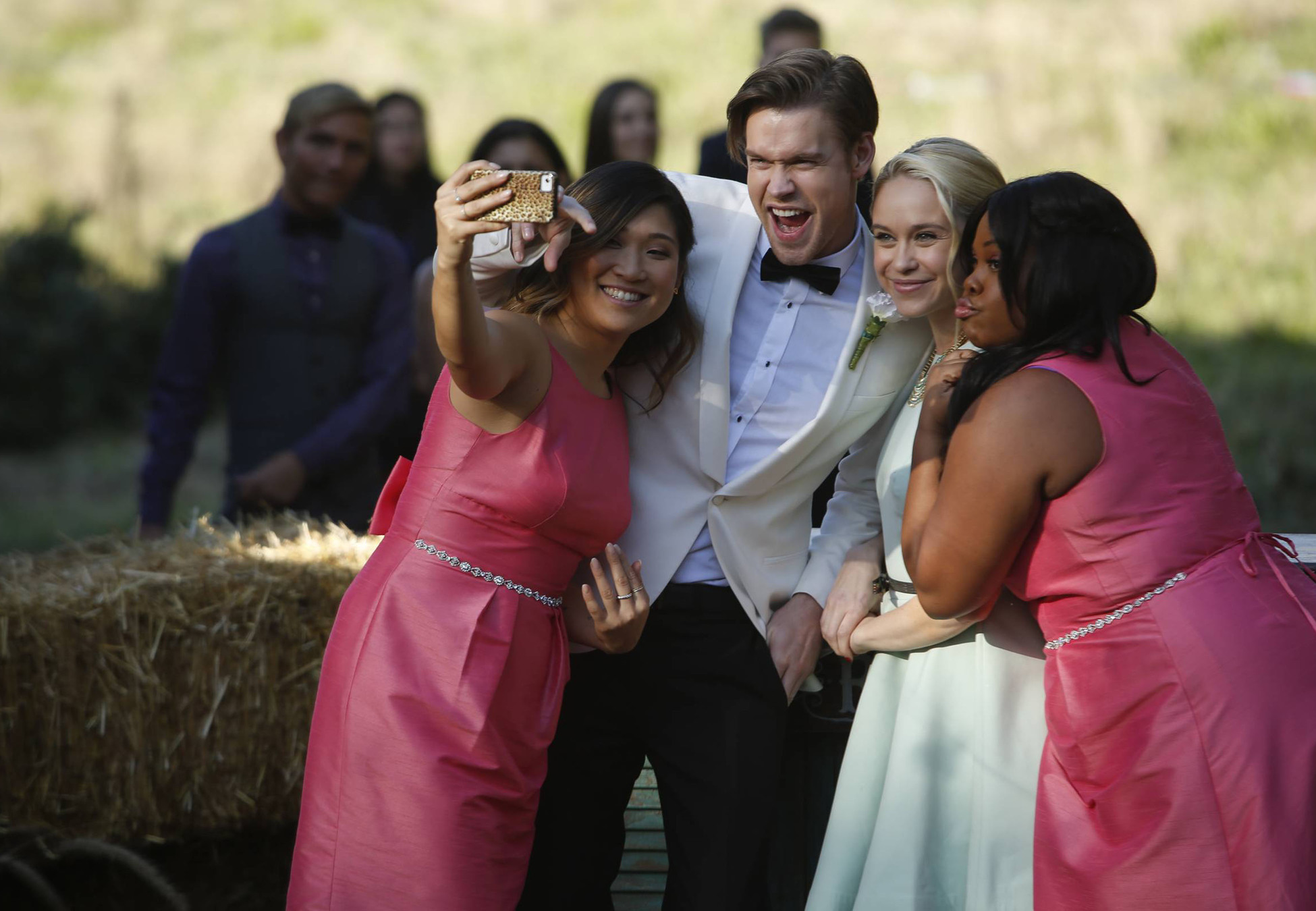 Still of Jenna Ushkowitz, Amber Riley, Chord Overstreet and Becca Tobin in Glee (2009)