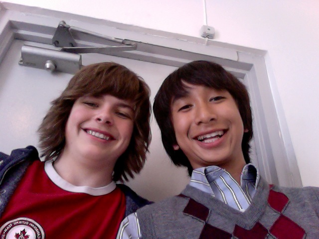 Brendan Meyer and Román Zaragoza On Set of Everyday KId