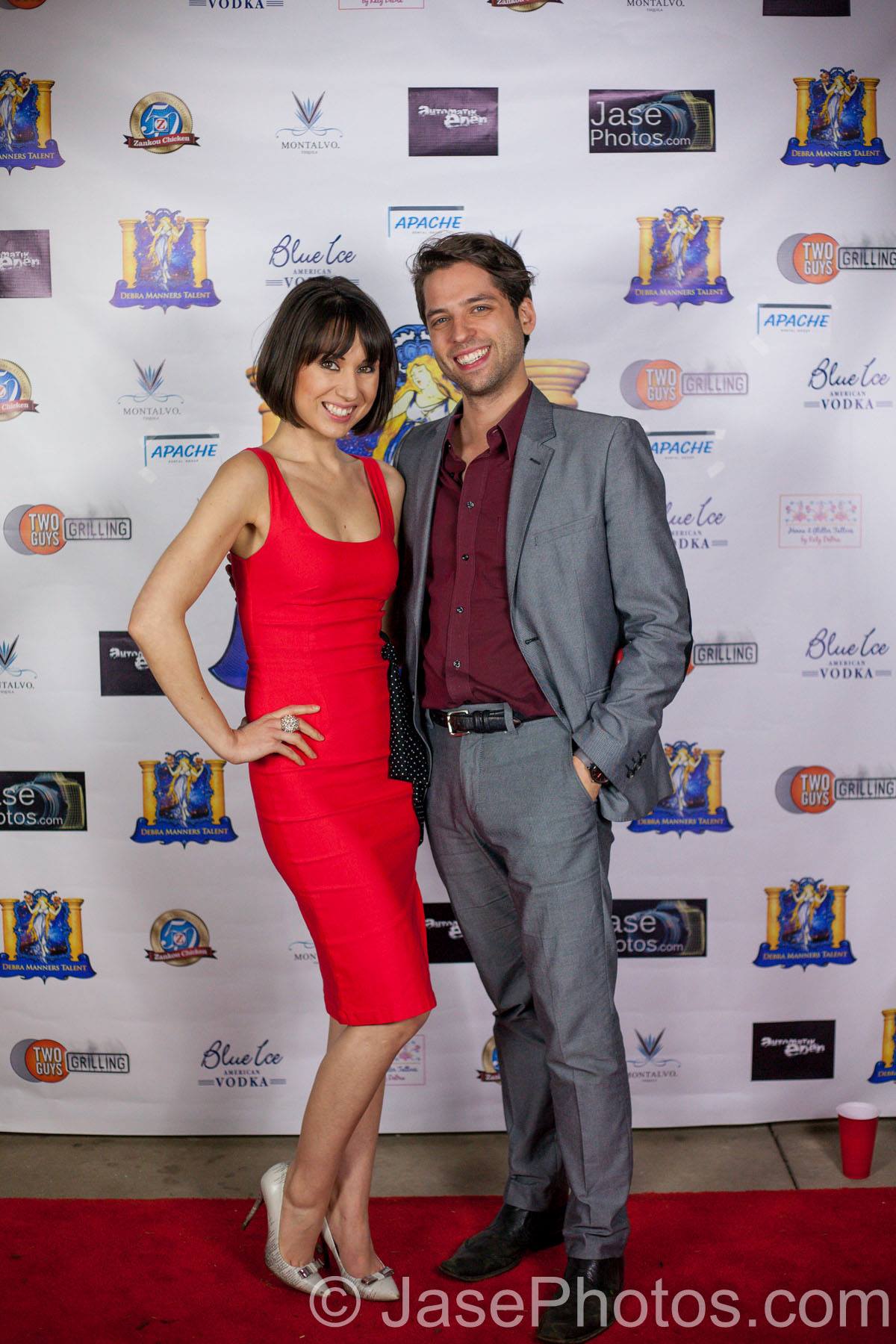 On the red carpet of the DMTA Valentine's party
