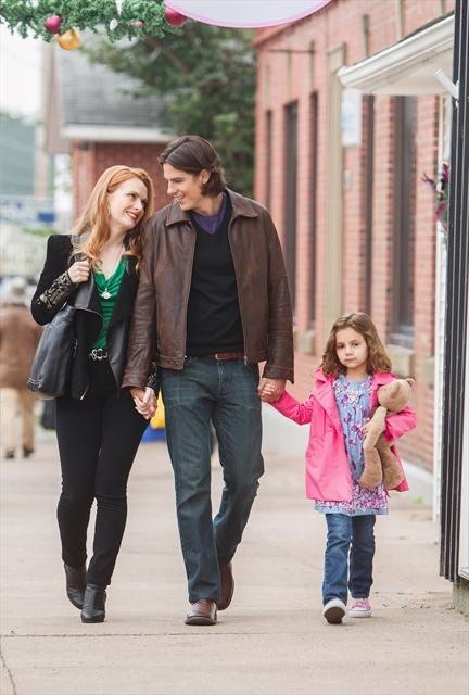 Still of Sean Faris, Alex Paxton-Beesley and Lucy Gallina in Christmas with Holly (2012)