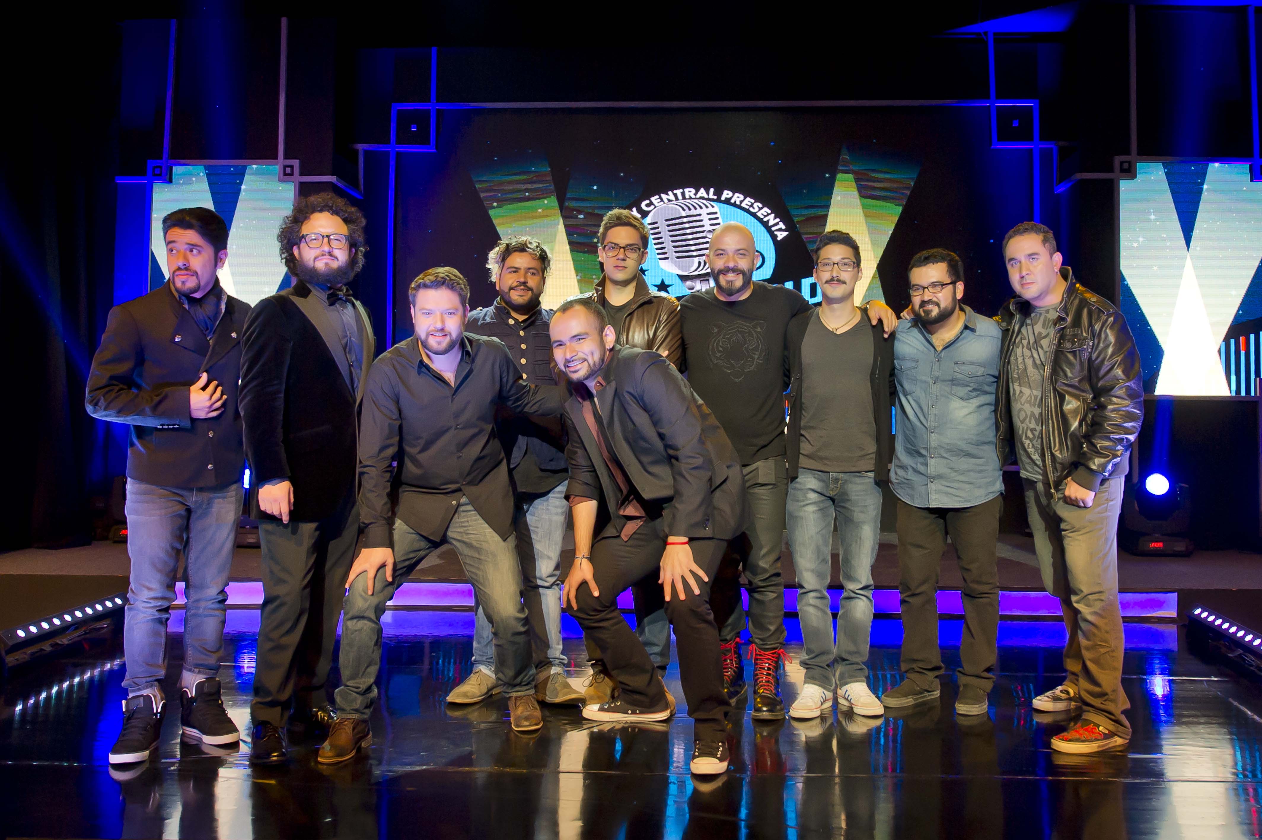 The cast of Comedy Central presenta Stand Up Sin Fronteras (2013)