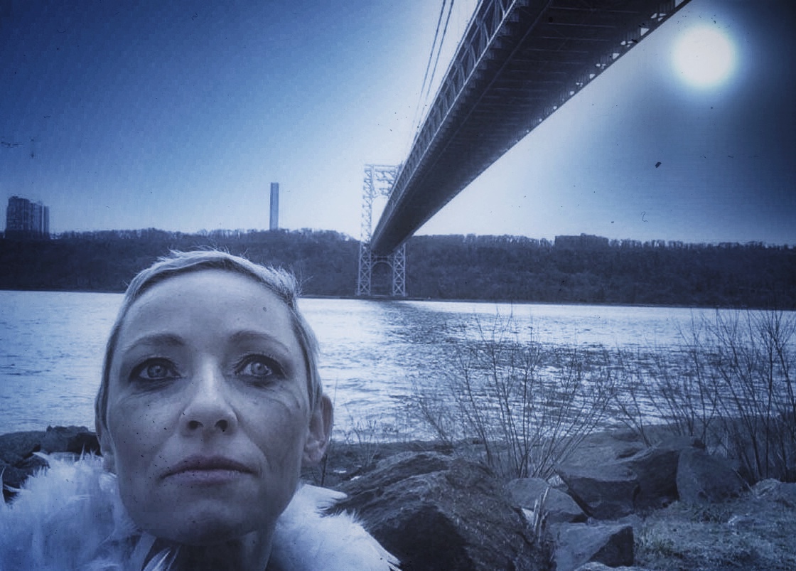 The woman under the bridge