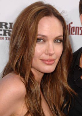 Angelina Jolie at event of Negarbingi sunsnukiai (2009)