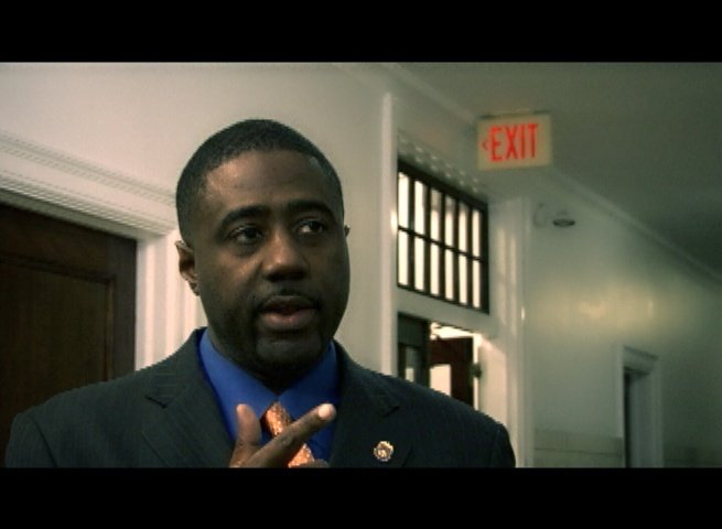 DEA Special Agent in Charge Marks (J.R. Carter)