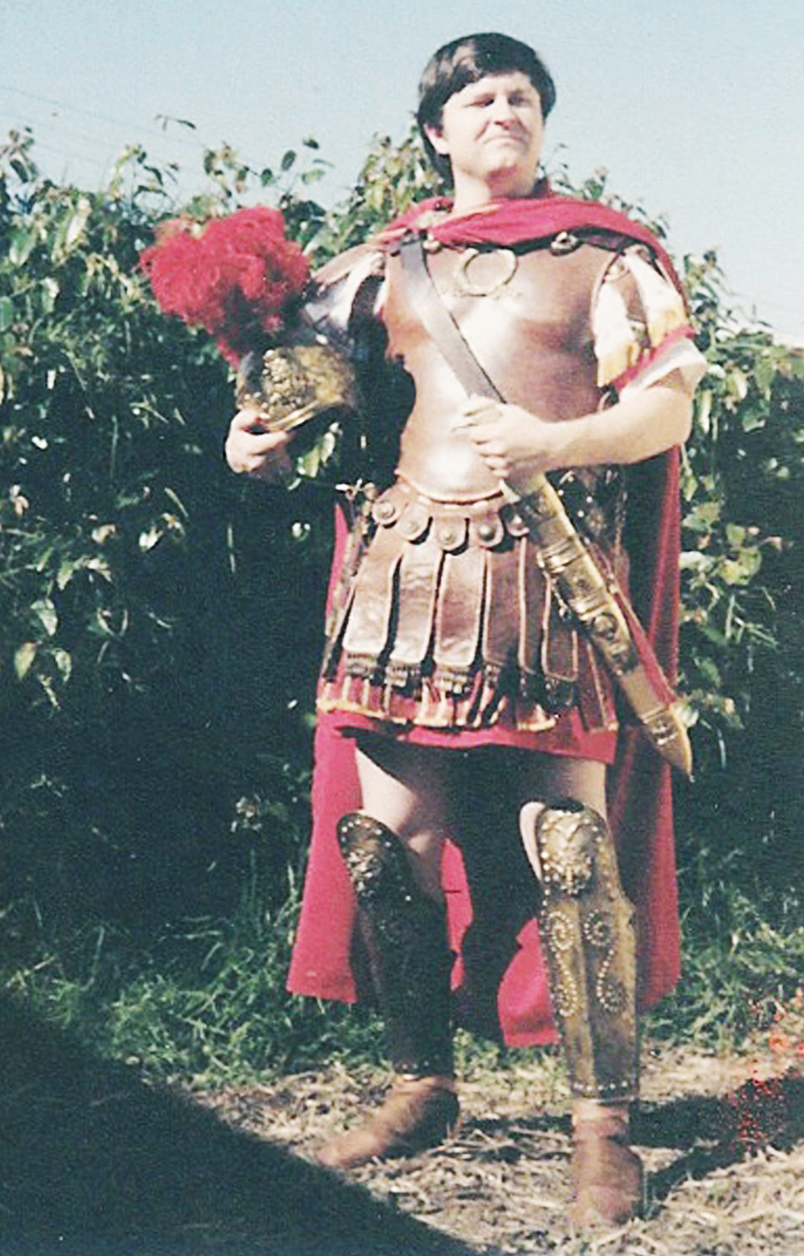 David H Swingler in 1974 wearing his full Roman Centurion armour. The breastplate is the on-camera prop worn by Stephen Boyd in the 1962 Paramount epic film 