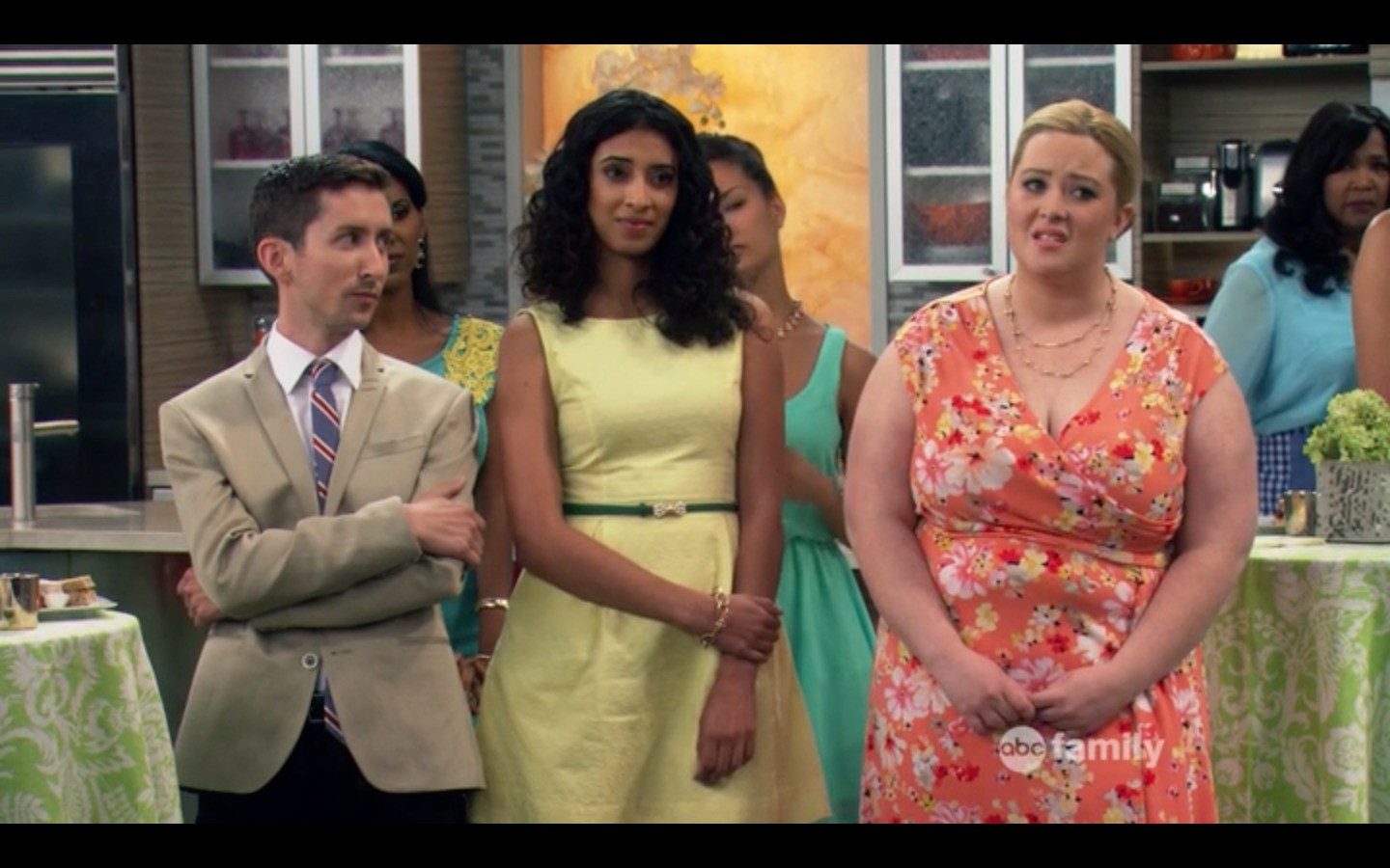 Ryan Alvarez, Hina Khan, and Michelle Meredith in Young & Hungry