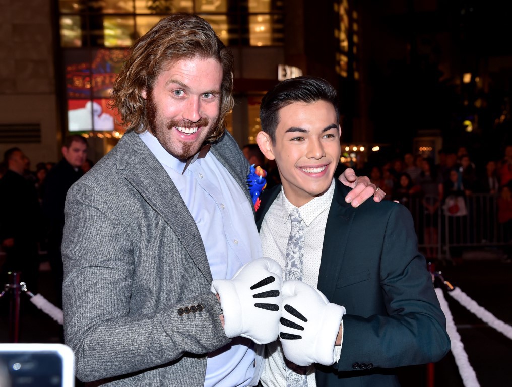 T.J. Miller and Ryan Potter at event of Galingasis 6 (2014)