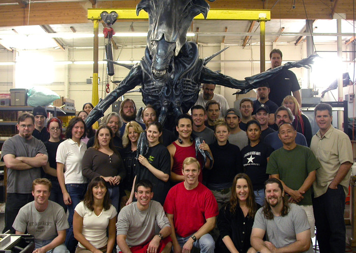 Lon Muckey (front row center in red shirt) with the Queen alien from AVP
