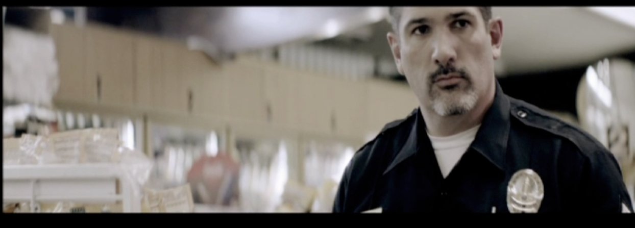 Thomas Haley as Officer Arriaga in 