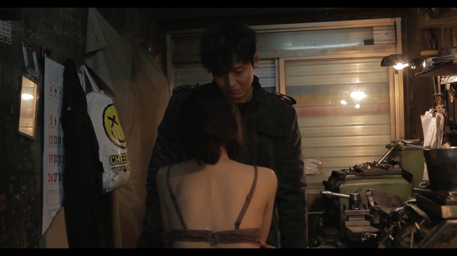 Still of Jung-Jin Lee in Pieta (2012)