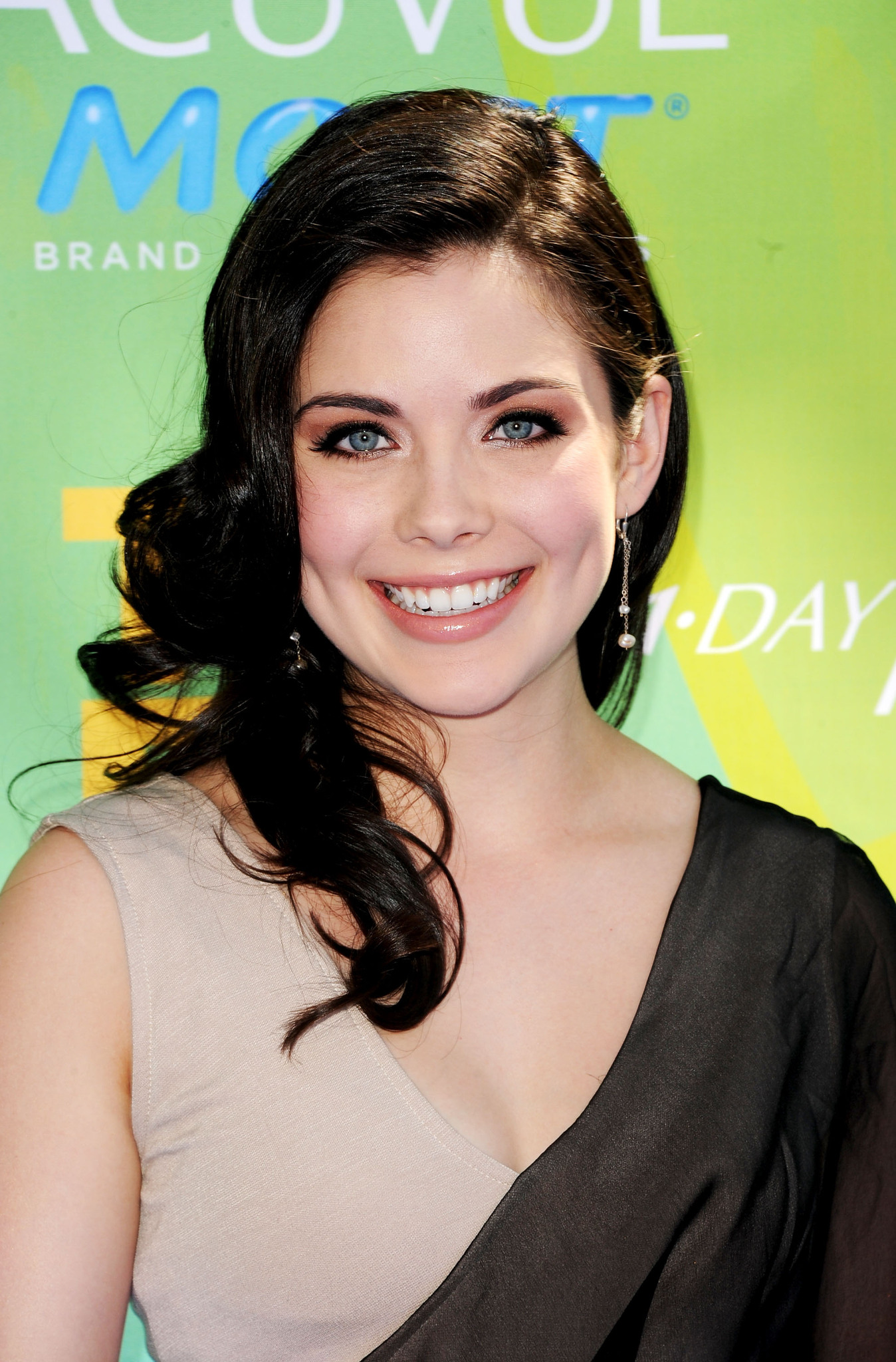 Grace Phipps at event of Teen Choice 2011 (2011)