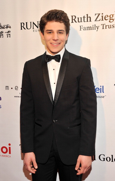 Still of Michael Grant on the red carpet