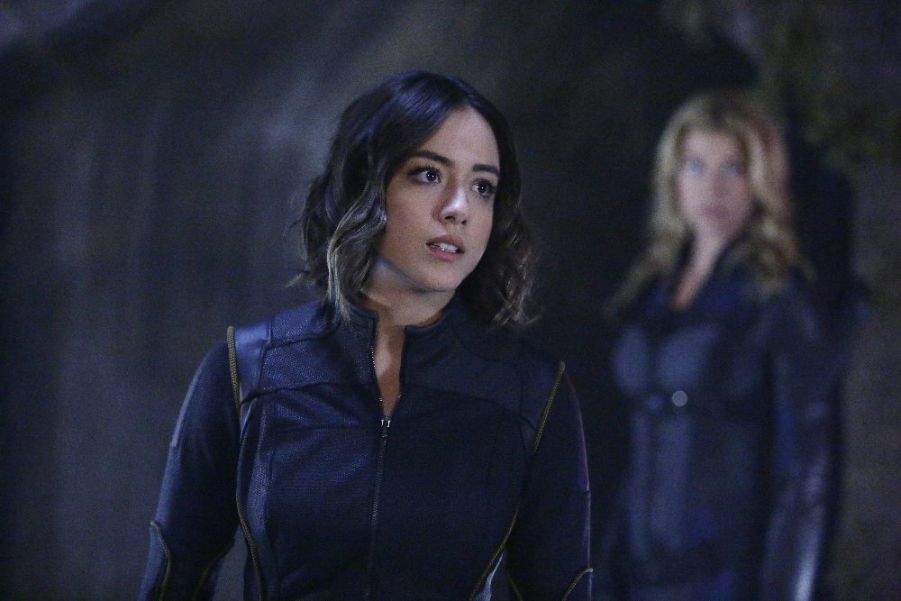 Still of Adrianne Palicki and Chloe Bennet in Agents of S.H.I.E.L.D. (2013)