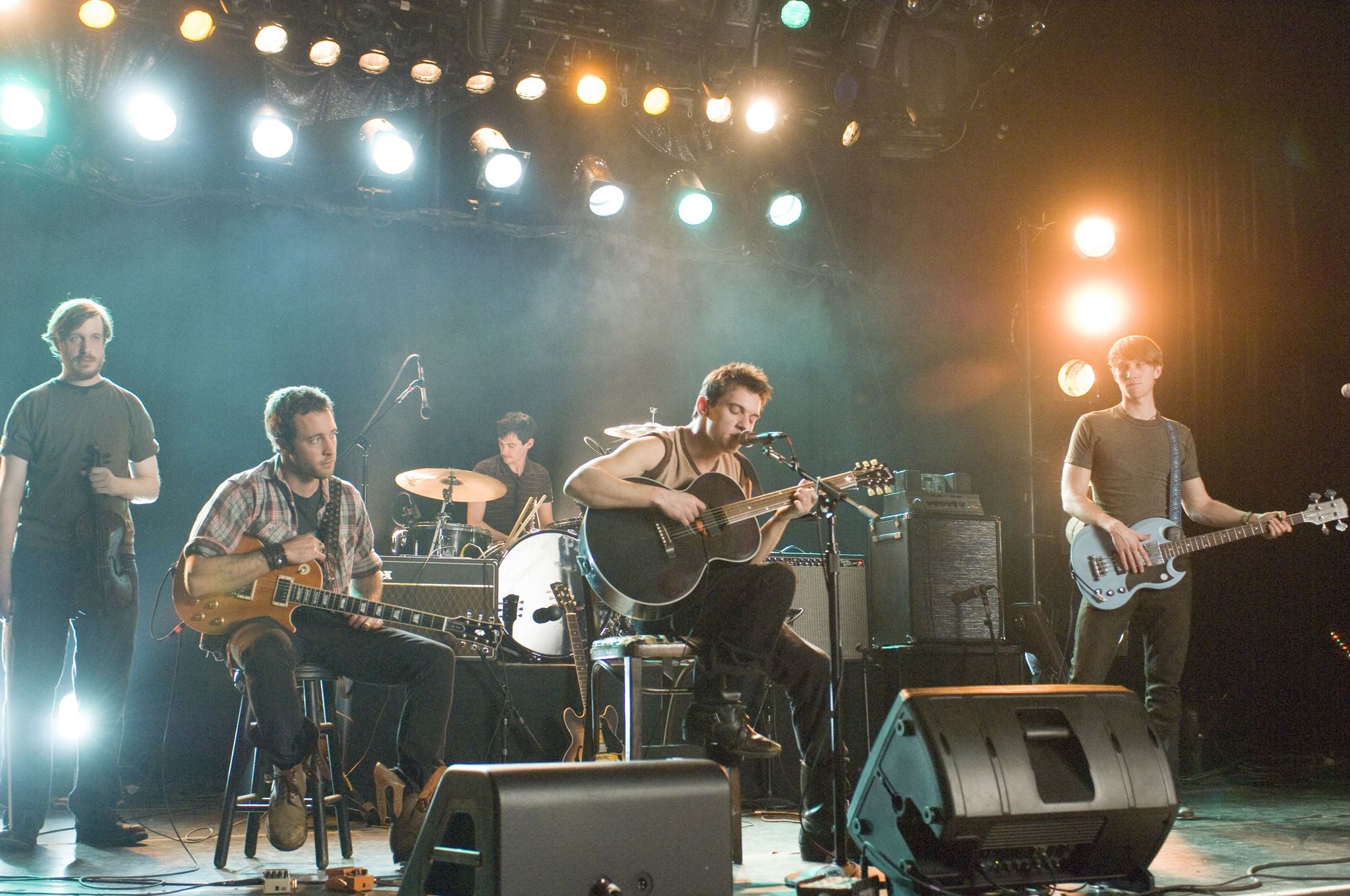 Still of Jonathan Rhys Meyers, Alex O'Loughlin and Aaron Staton in August Rush (2007)