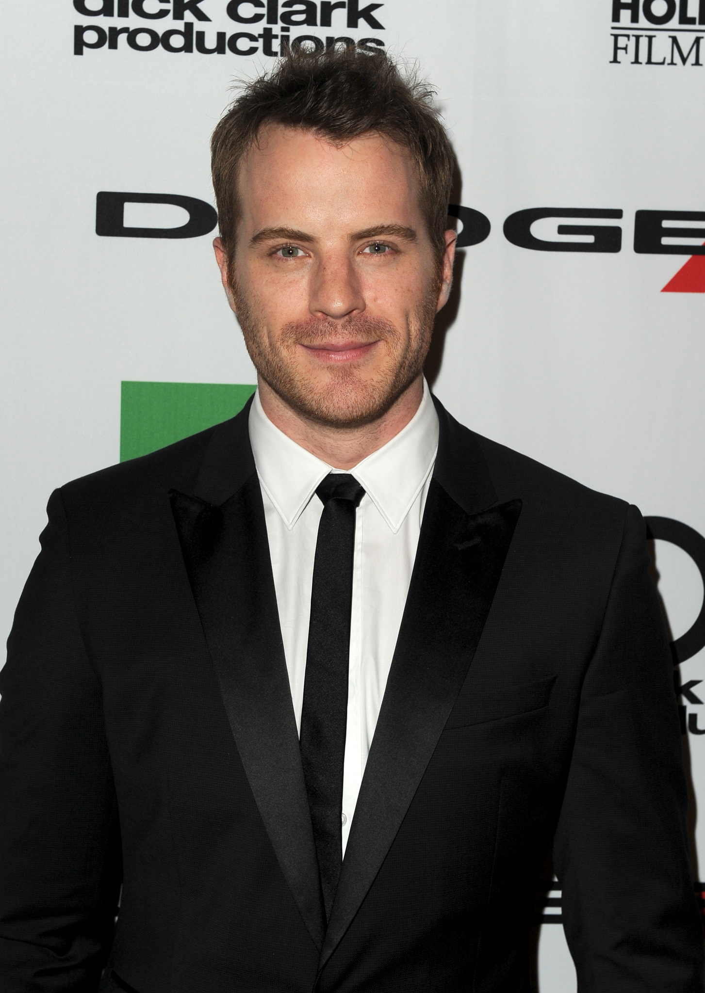 Robert Kazinsky