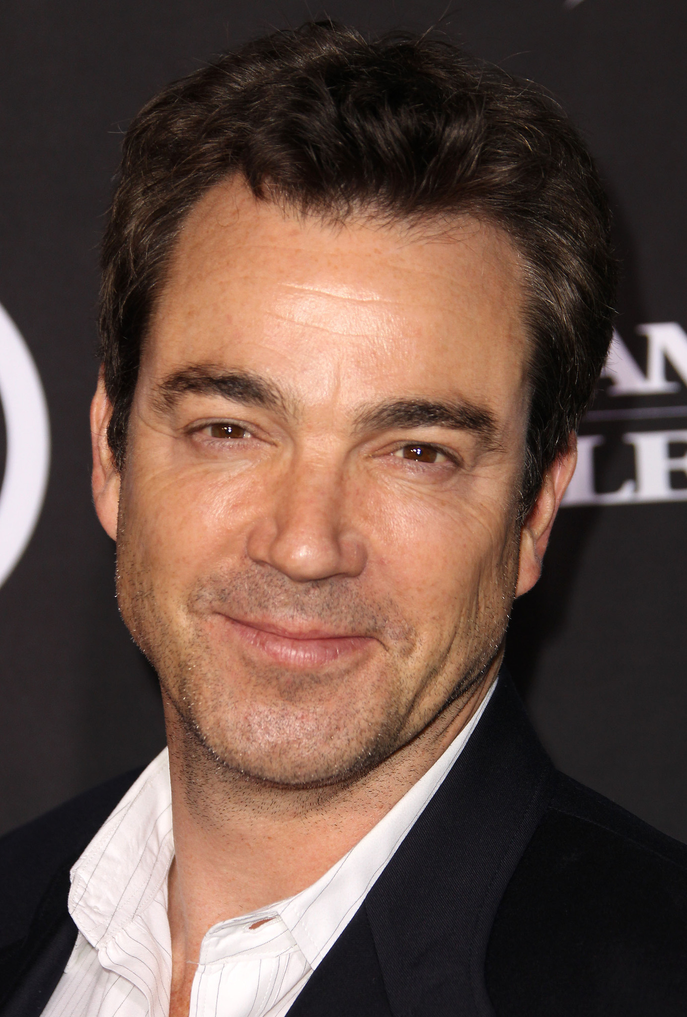 Jon Tenney at event of Krentantis dangus (2011)