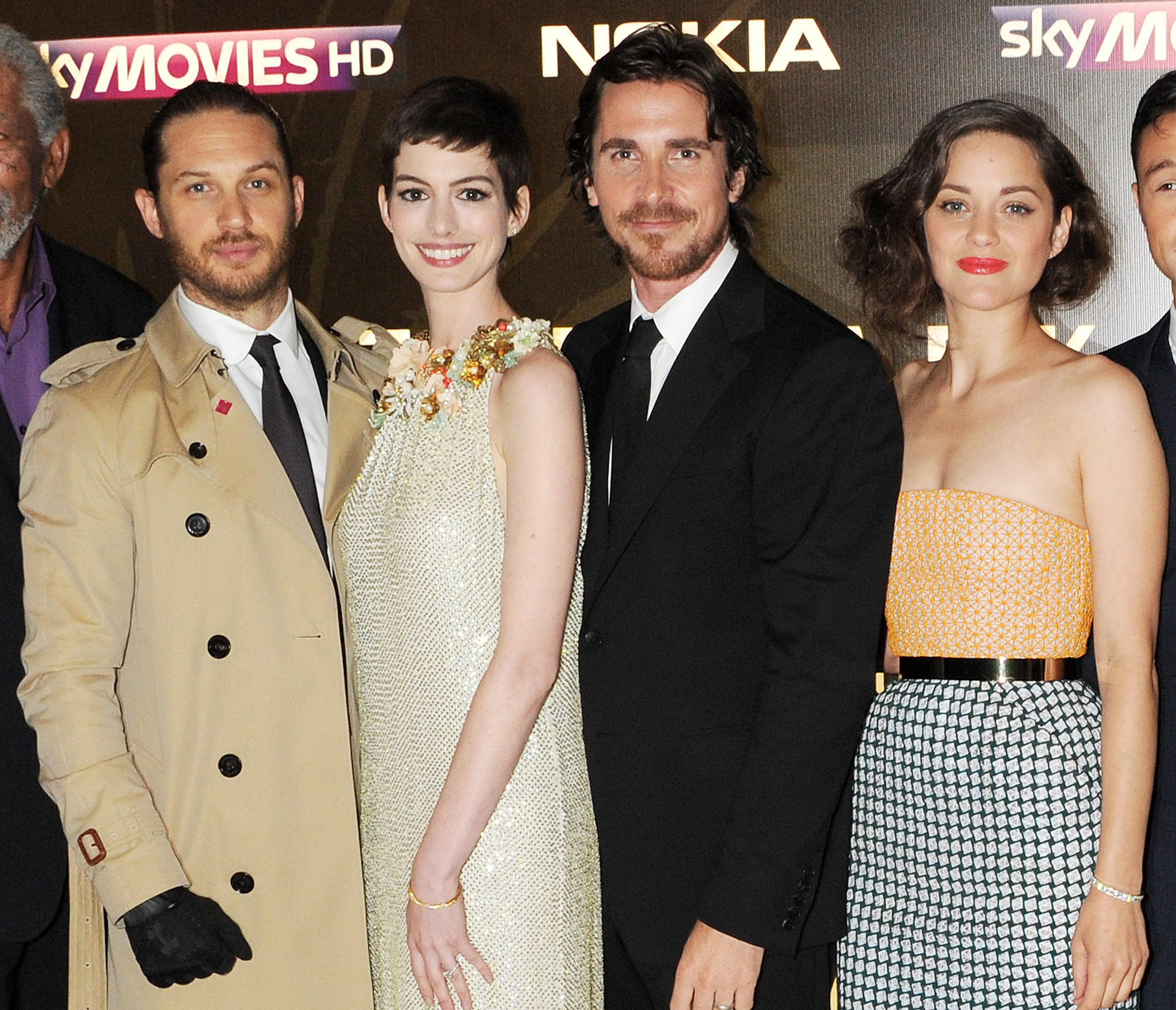 Christian Bale, Anne Hathaway, Marion Cotillard and Tom Hardy at event of Tamsos riterio sugrizimas (2012)