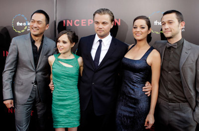 Leonardo DiCaprio, Marion Cotillard, Joseph Gordon-Levitt, Ellen Page and Ken Watanabe at event of Pradzia (2010)
