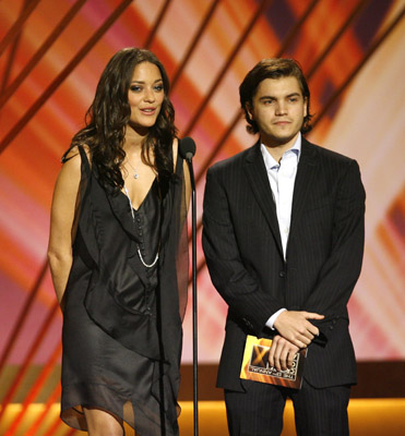 Marion Cotillard and Emile Hirsch