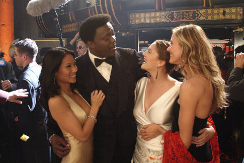 Still of Drew Barrymore, Cameron Diaz, Lucy Liu and Bernie Mac in Charlie's Angels: Full Throttle (2003)