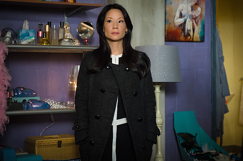 Still of Lucy Liu in Elementaru (2012)