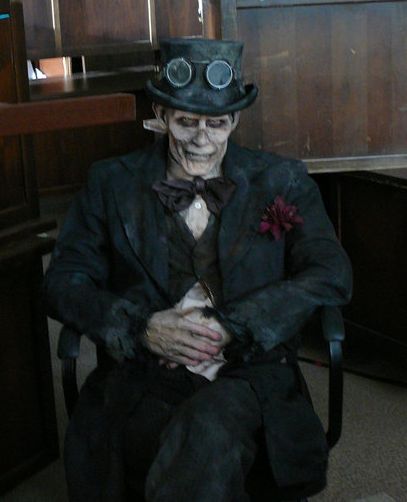 Taking a break. Ghoul #2 from Level Up, The Movie. Character creation and make-up by Andre Freitas.