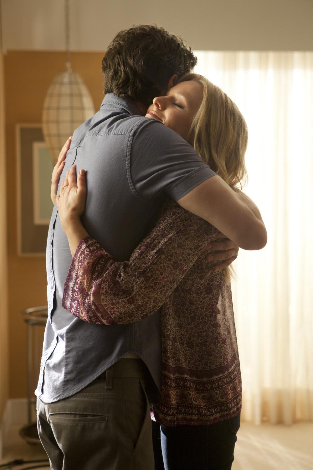 Still of Kristen Bell and Adam Brody in Some Girl(s) (2013)