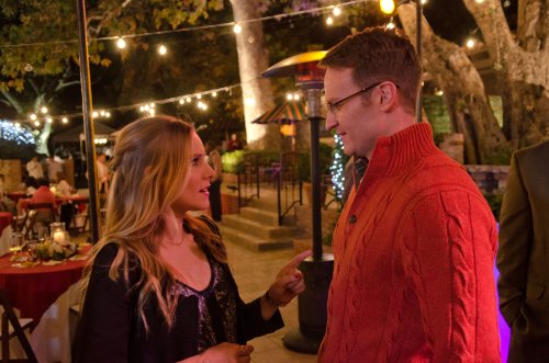 Still of Kristen Bell and Josh Lawson in House of Lies (2012)