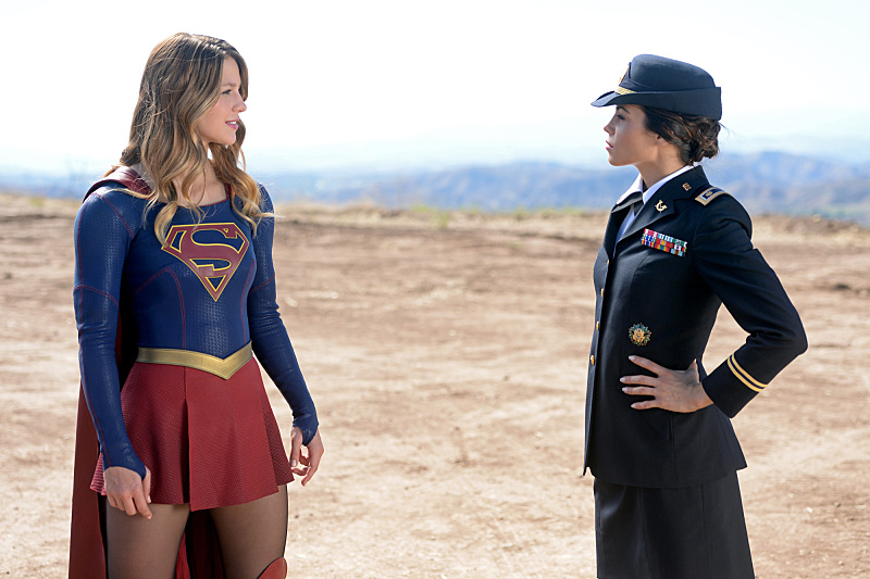 Still of Jenna Dewan Tatum and Melissa Benoist in Supergirl (2015)