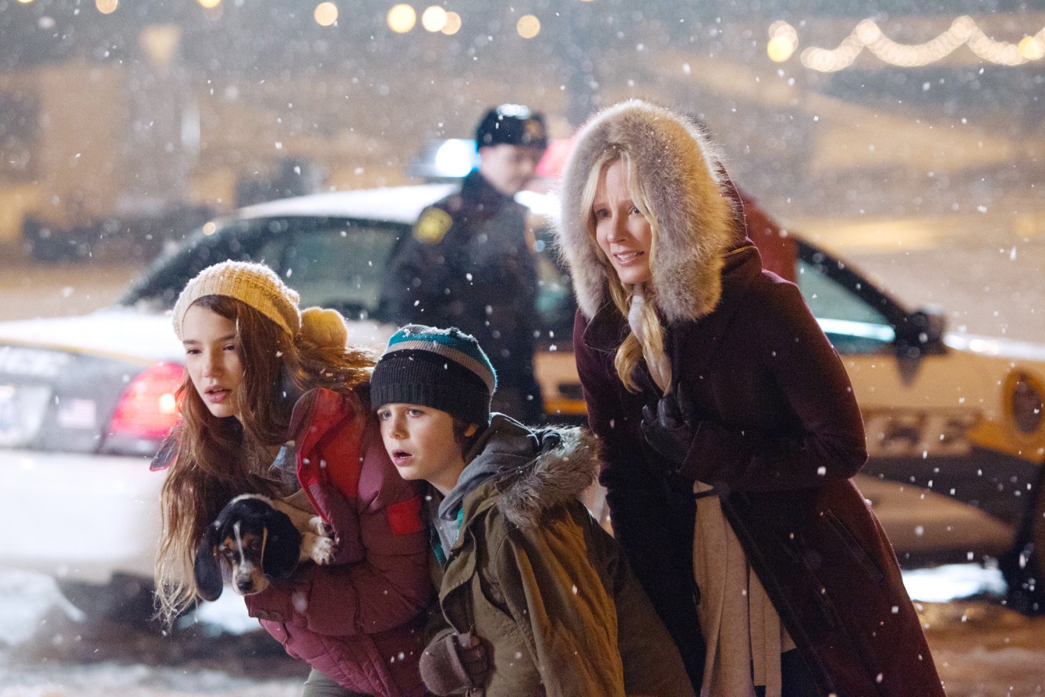 Griffin Kane with Anne Heche and Alissa Skovbye on the set of One Christmas Eve, 2014.
