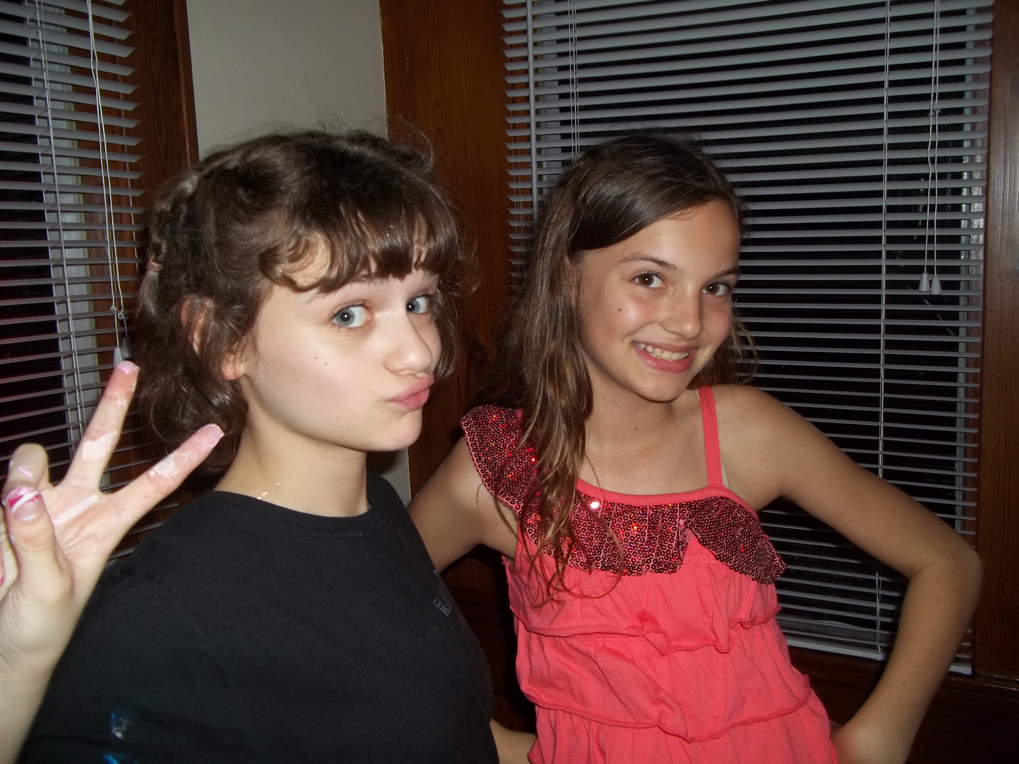 Mia and Joey King