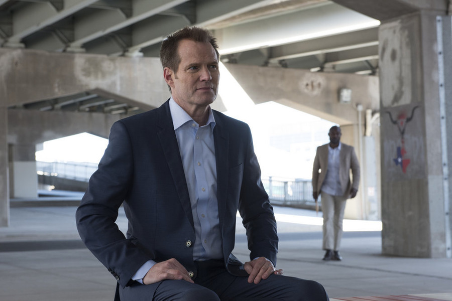 Still of Jack Coleman and Jimmy Jean-Louis in Heroes Reborn (2015)