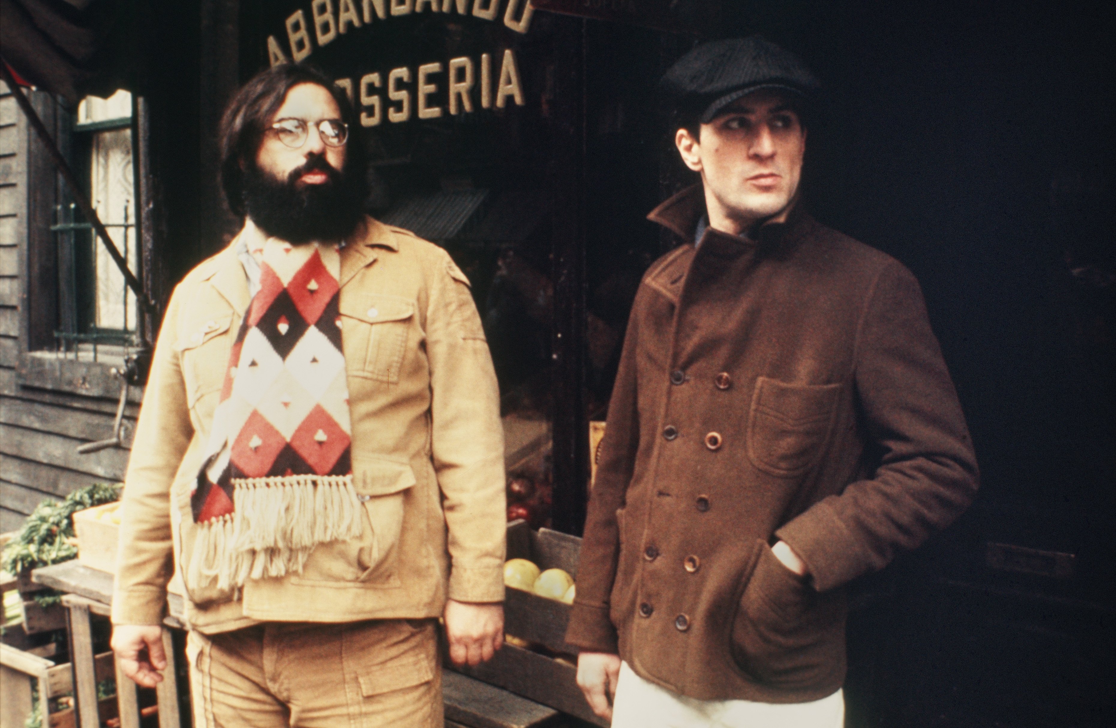 Still of Robert De Niro and Francis Ford Coppola in Krikstatevis II (1974)