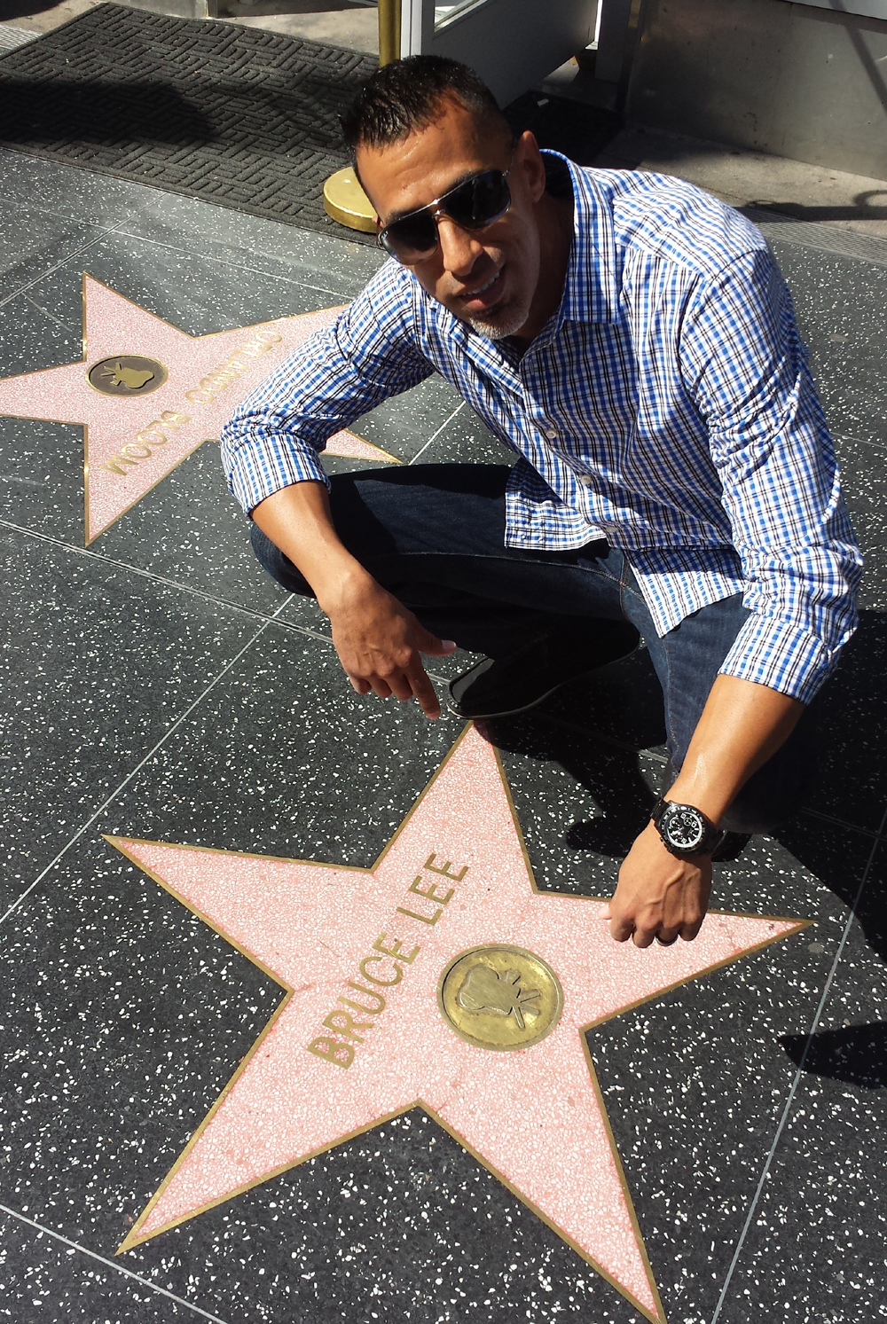 Rafael Torres in Hollywood - Bruce Lee Fan!