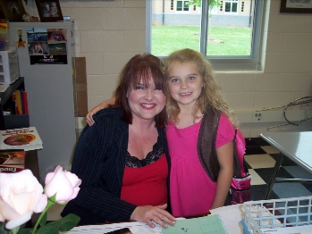on set with actress teacher of One last sunset. (Jane Sherrill McSwain