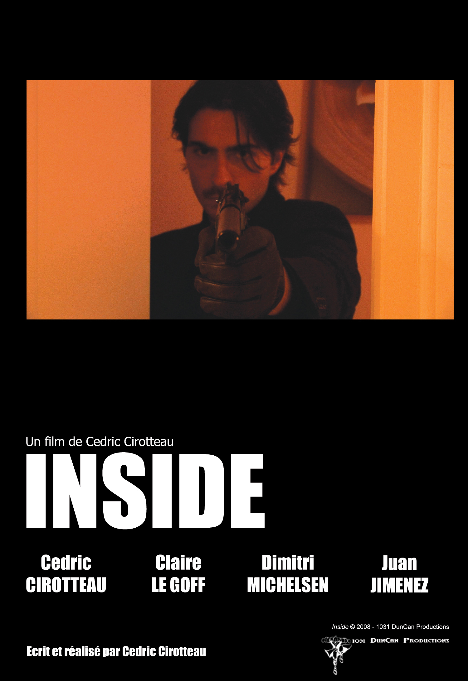 Dimitri Michelsen, Florent Saclier, Juan Jimenez, Cedric Cirotteau and Claire Le Goff in Inside (2008)