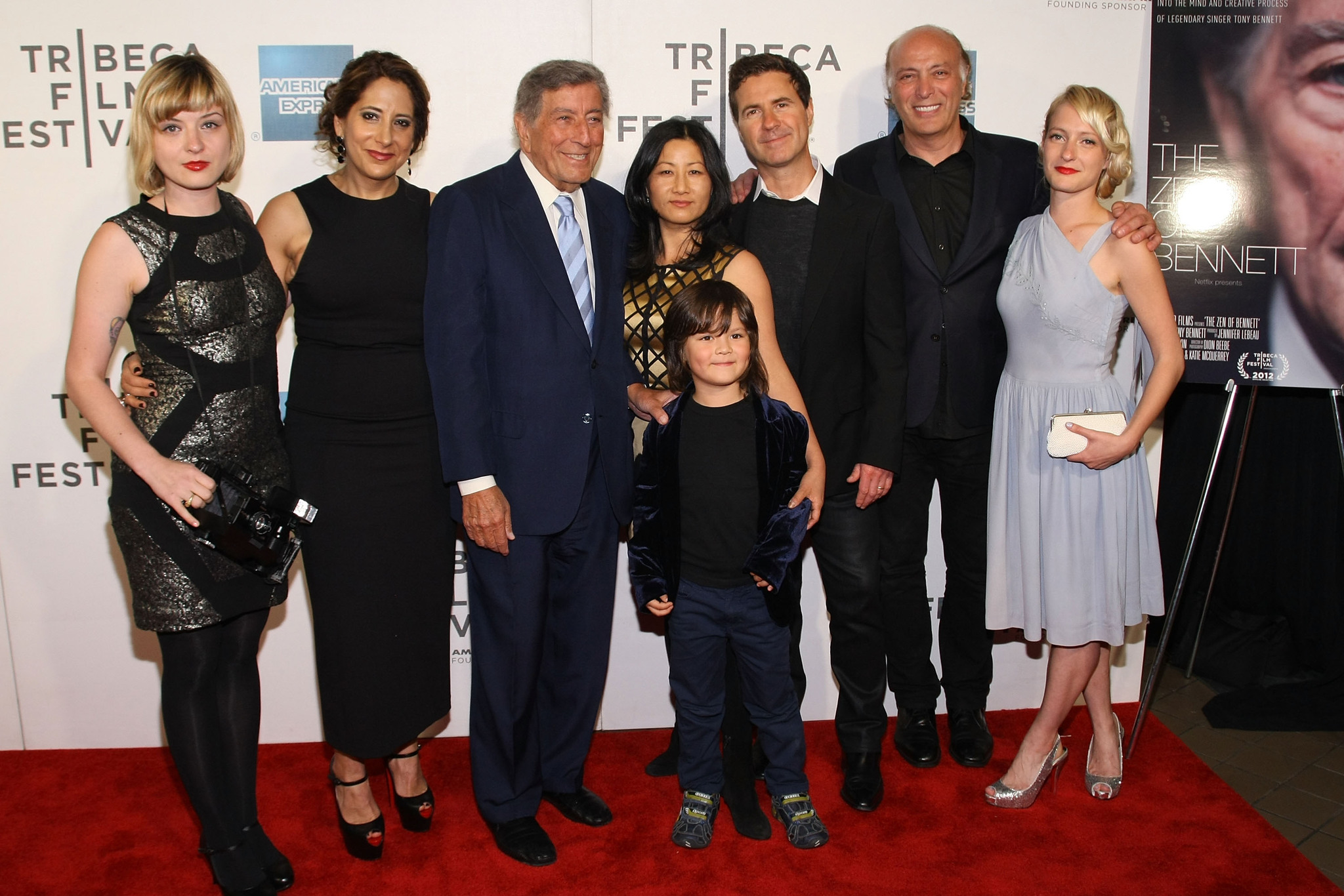 Tony Bennett, Dion Beebe, Unjoo Moon, Jennifer Lebeau, Danny Bennett and Remy Bennett at event of The Zen of Bennett (2012)