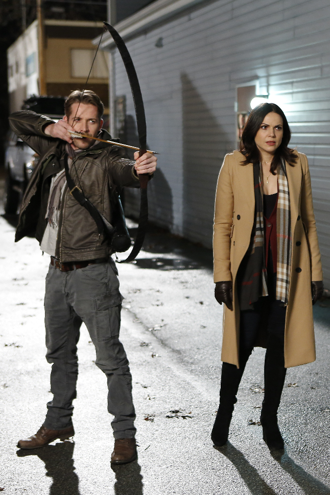 Still of Sean Maguire and Lana Parrilla in Once Upon a Time (2011)