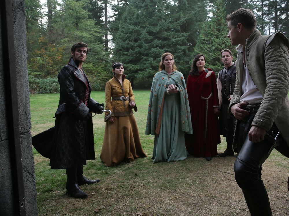 Still of Ginnifer Goodwin, Sean Maguire, Lana Parrilla, Rebecca Mader, Colin O'Donoghue and Josh Dallas in Once Upon a Time (2011)