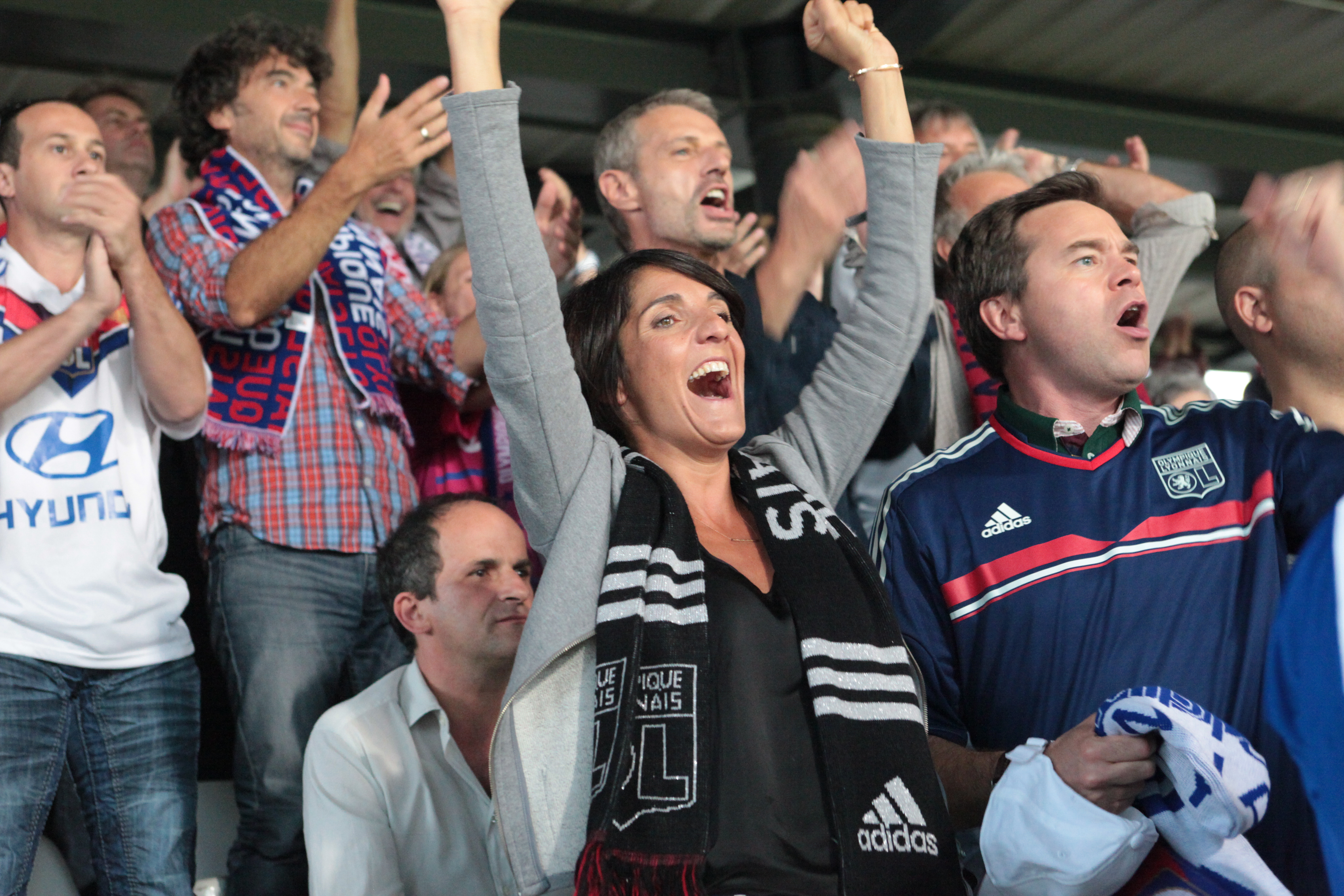 Still of Lambert Wilson, Florence Foresti and Jérôme Commandeur in Barbecue (2014)