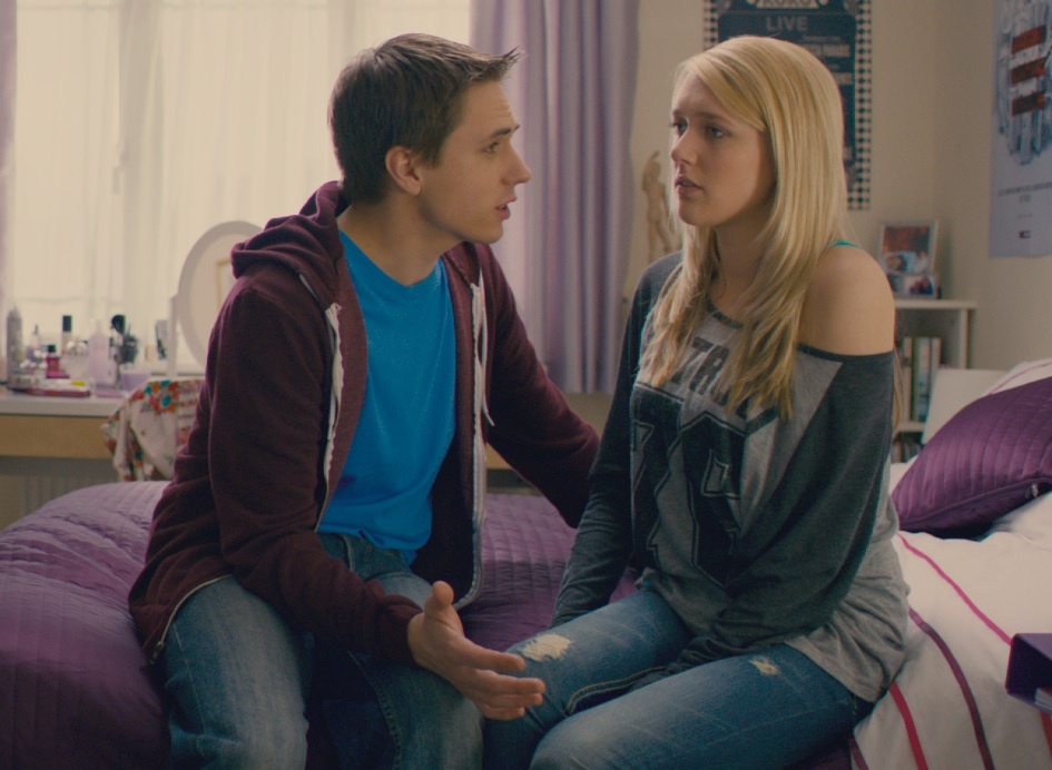 Still of Emily Head and Joe Thomas in The Inbetweeners Movie (2011)