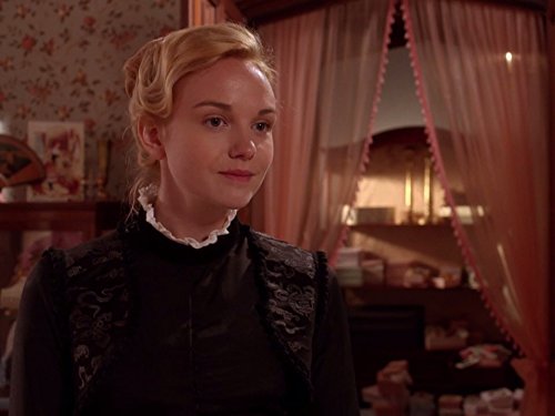 Still of Joanna Vanderham in The Paradise (2012)