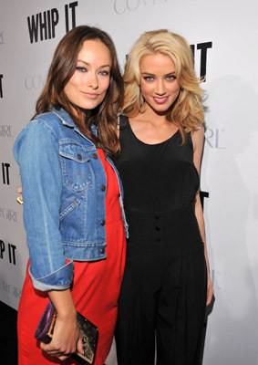 Olivia Wilde and Amber Heard at event of Whip It (2009)